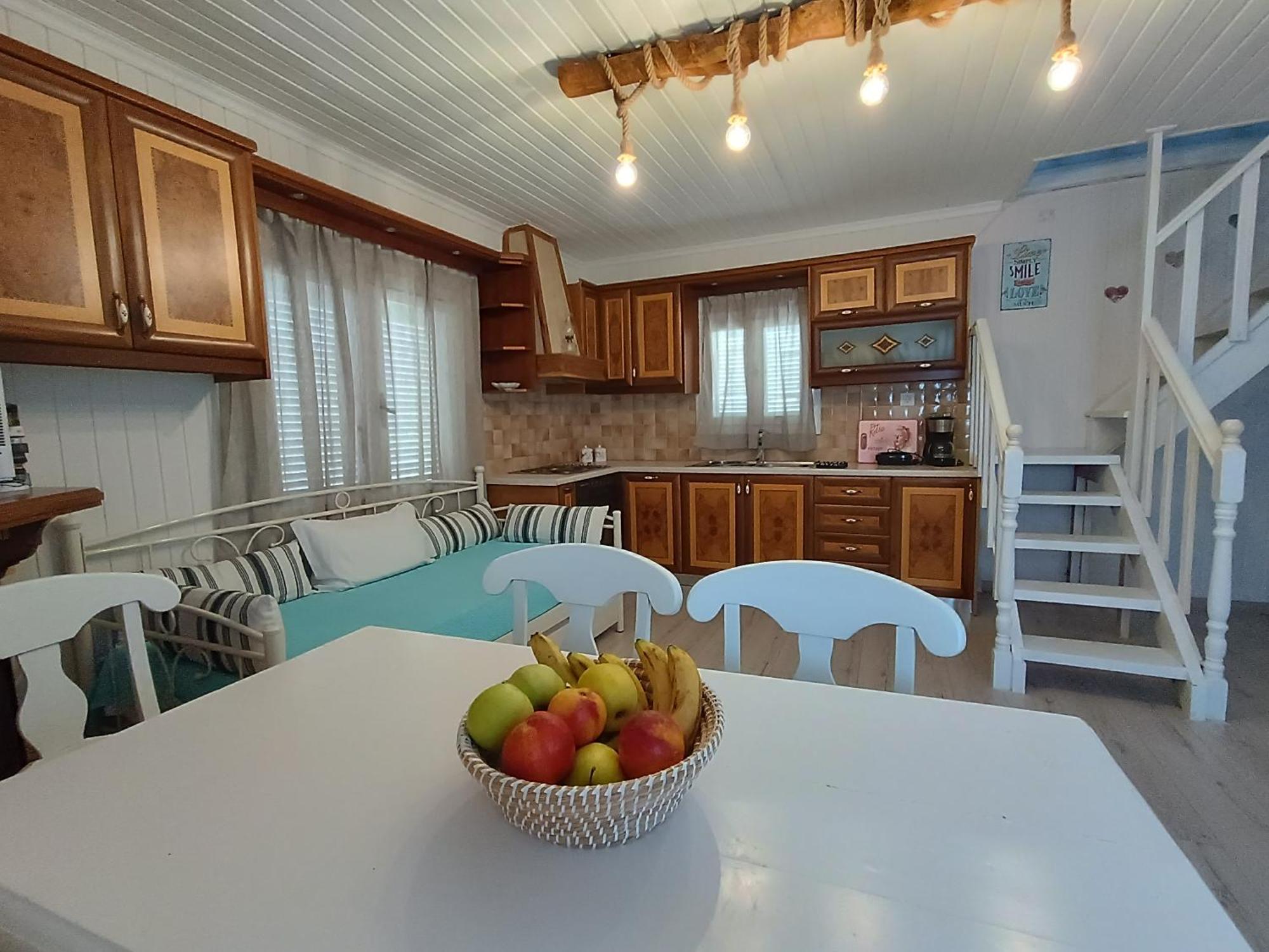 Sofia-Irini Vila Kalamaki  Exterior foto